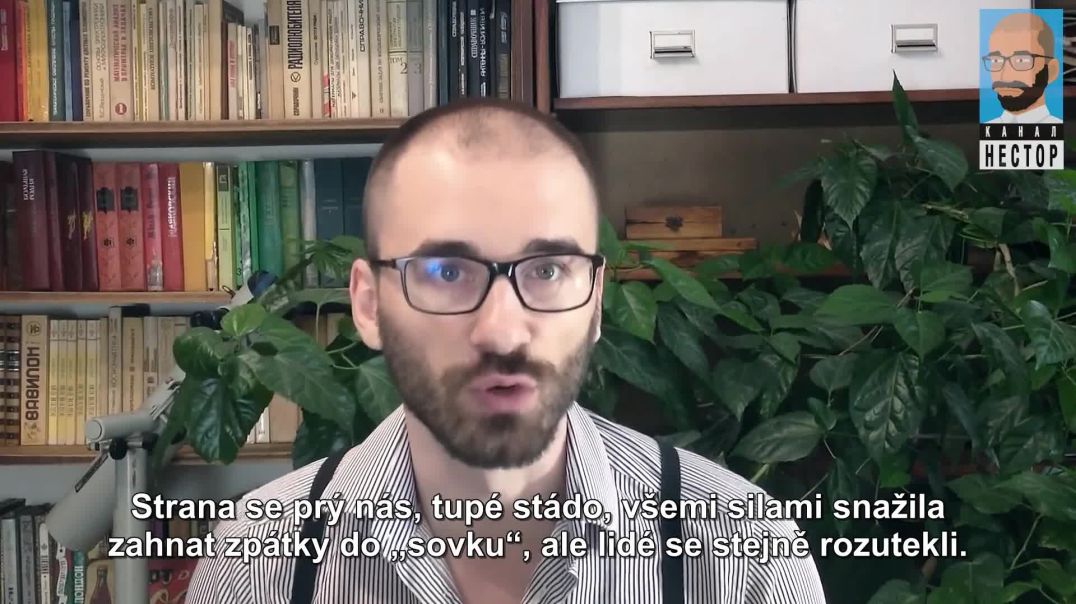 ⁣Jak dětem vštěpovali nenávist k SSSR od Nestora aneb Manipulace naším vědomím_Titulky_CZ