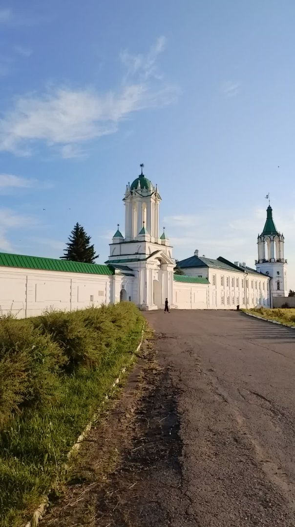Спасо-Яковлевский мужской монастырь