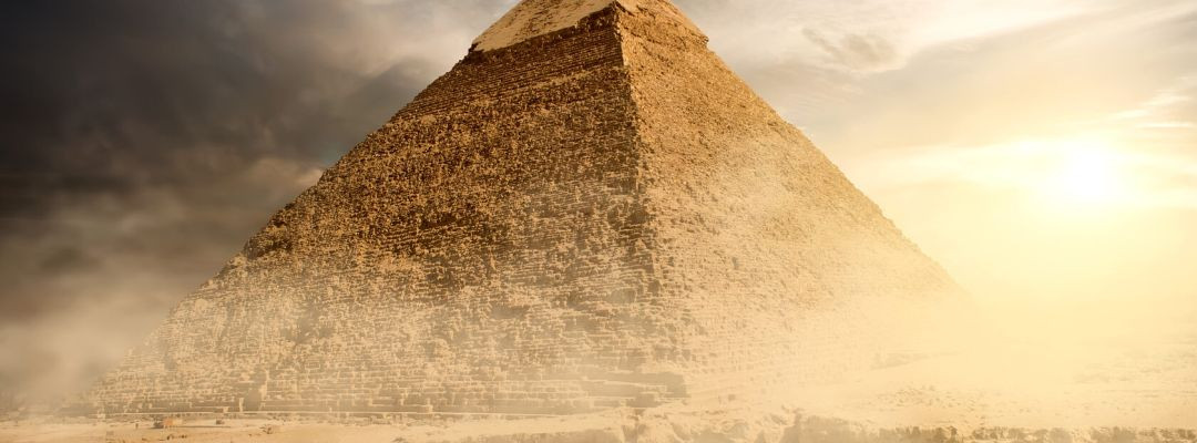 Время пирамид: Ложная пирамида
