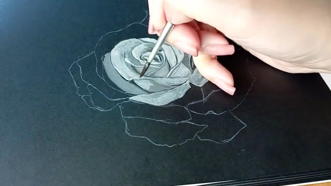 ⁣Rose watercolor