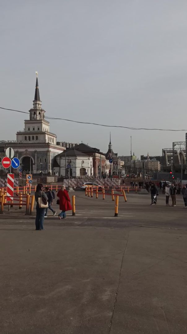 Площадь трёх вокзалов в Москве